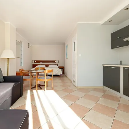 Apartment In Near The