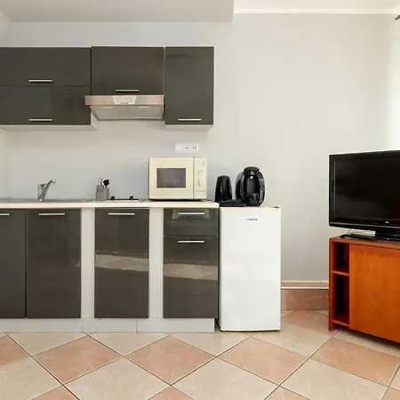 Holiday Studio Close To A Sandy Beach Apartmán Rewal